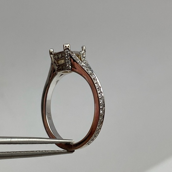 18K White Gold Natural Diamond Princess Cut Semi Mount Engagement Ring Fits 5mm - Picture 14 of 16